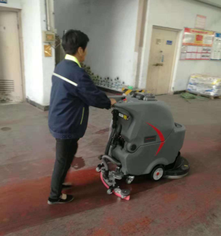 車間用洗地機(jī)價(jià)格是不是越貴越好