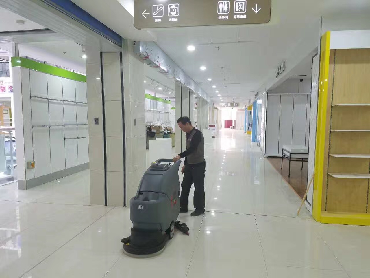 洗地機不通電不工作是什么問題？